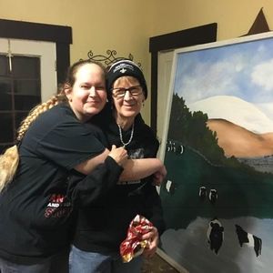 Meet your Posher, Hillary